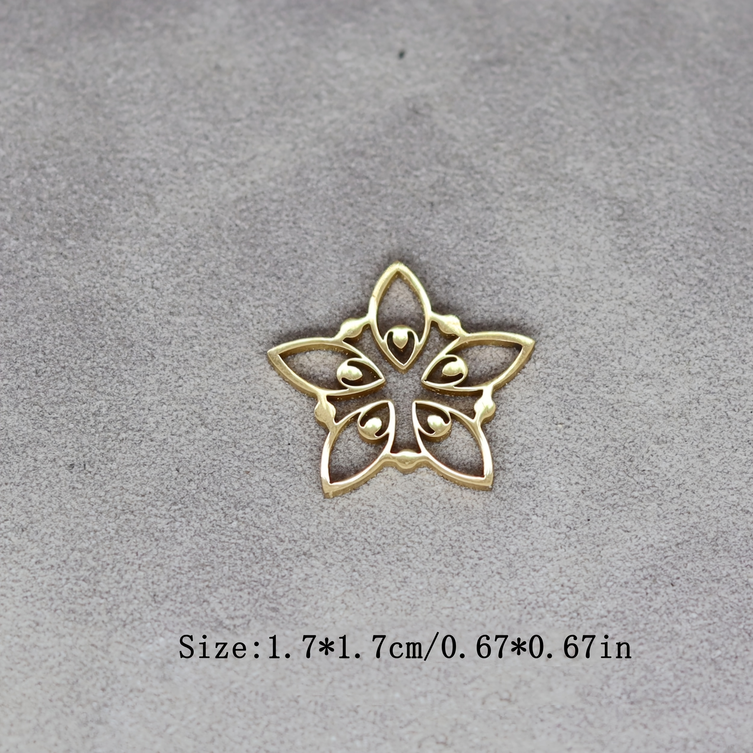 3pcs Stainless Steel Hollow Flower Minimalist Pendant Charms